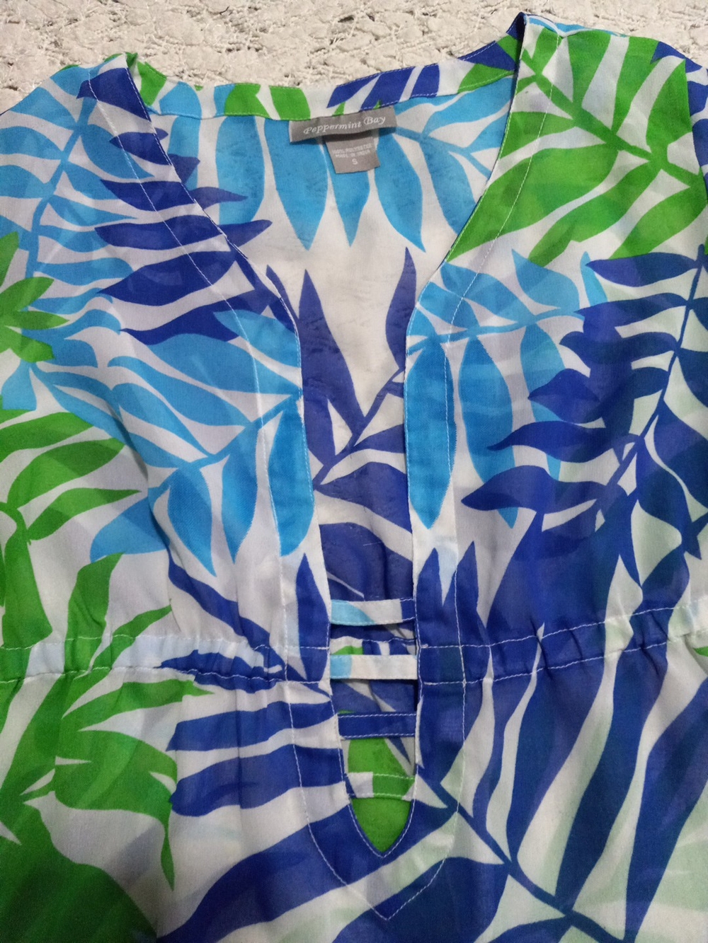 Peppermint Leaf-Print V-Neck Tunic Top Cover Up in Blue & Green Size S - Picture 4 of 10